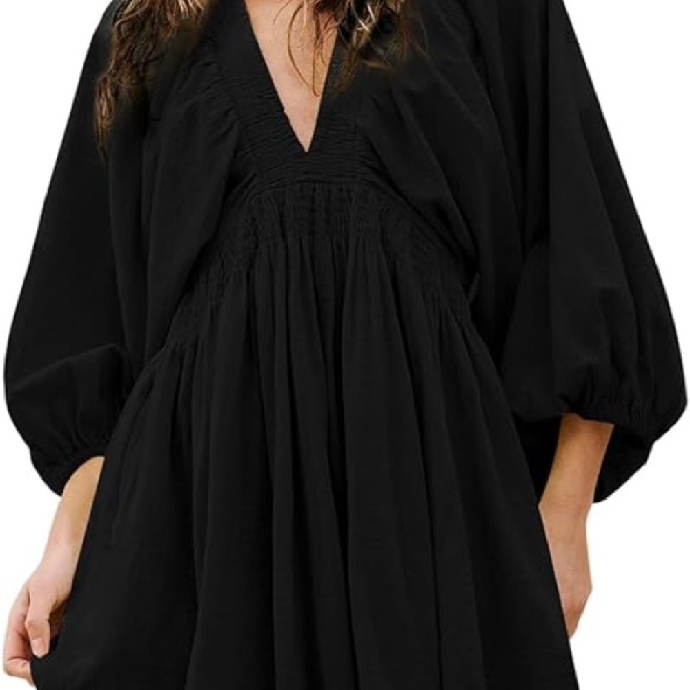 Chic Black V-Neck Dress